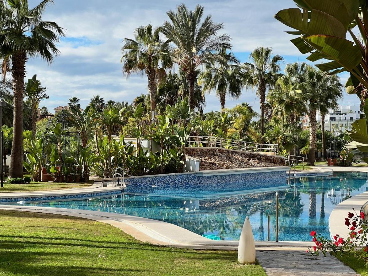 Pushe Playa Granada Beach&Golf 6 Мотриль Экстерьер фото
