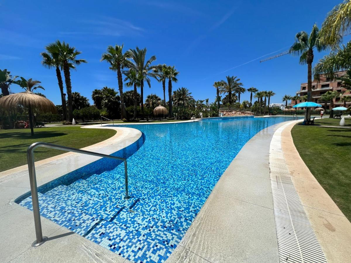 Pushe Playa Granada Beach&Golf 6 Мотриль Экстерьер фото